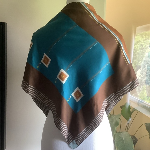 Eximious of London 34” Square Block Print Scarf Made in Italy - Picture 8 of 13